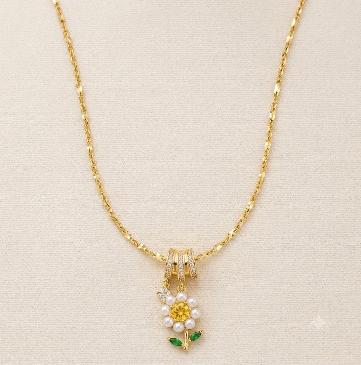 Gold Stainless Steel Daisy Necklace with Yellow Stone and Pearl