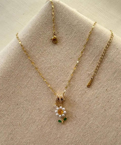 Gold Stainless Steel Daisy Necklace with Yellow Stone and Pearl